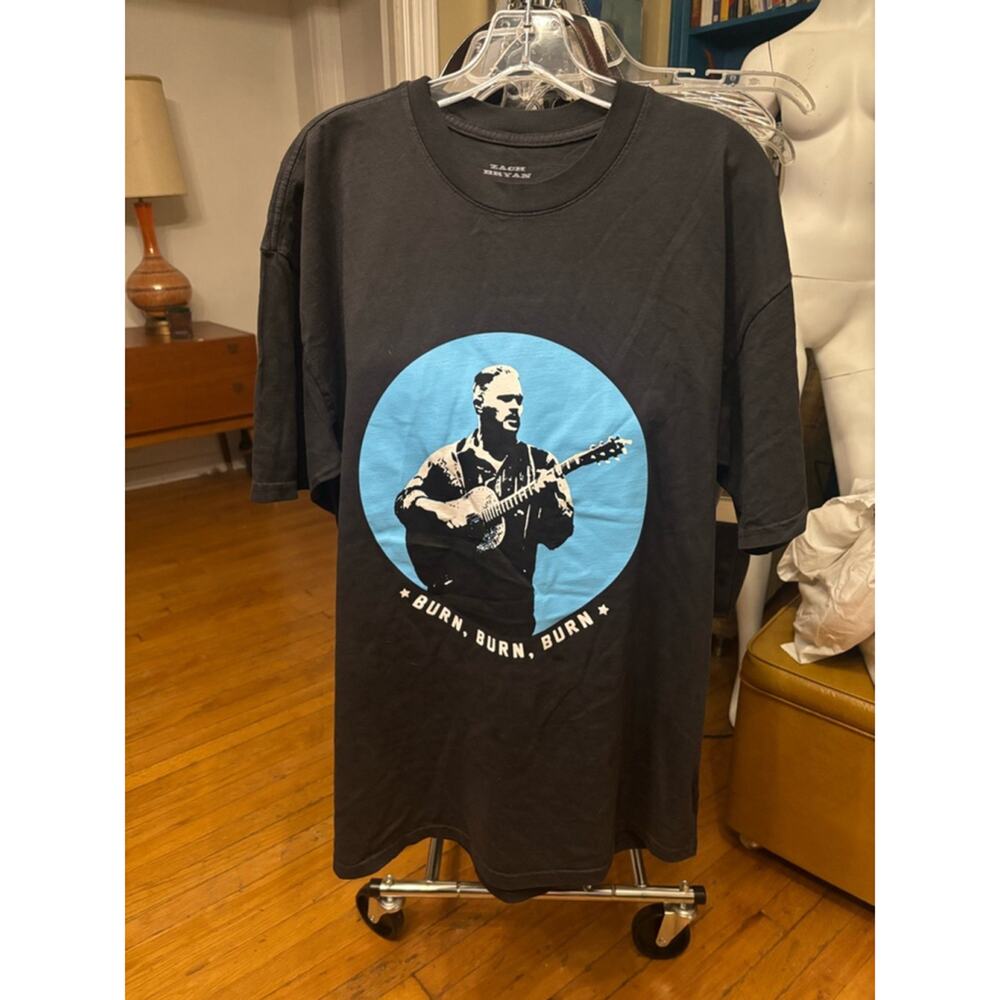 Zach Bryan Burn Burn Burn 2023 World Tour Shirt Mens XL Black Concert Tee